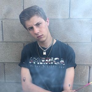 Meet your Posher, Tanner